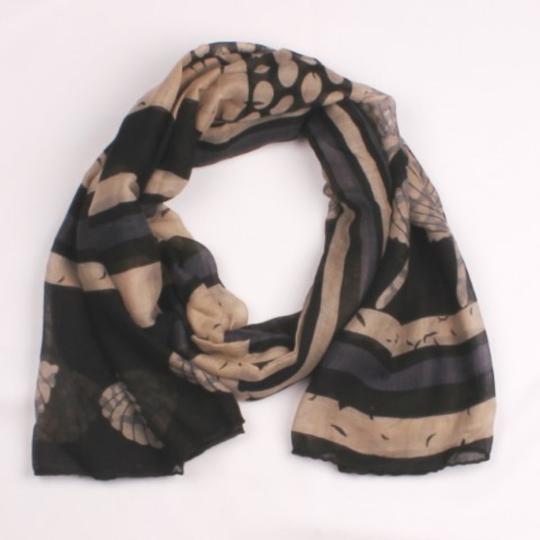 Printed  scarf multi black Style:SC/4293/BLK image 0